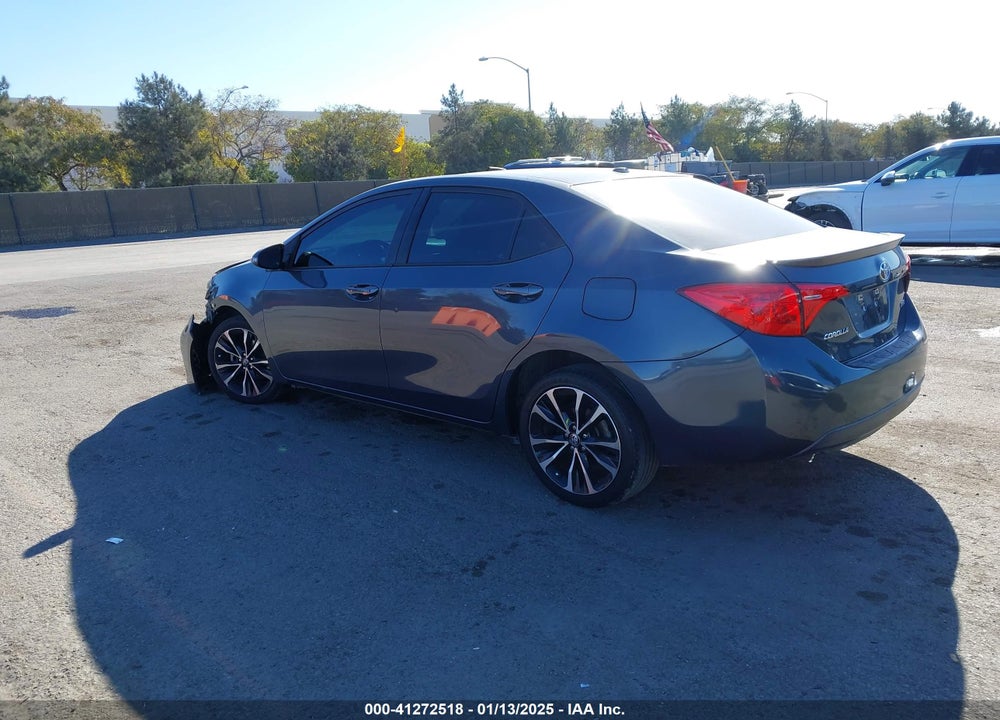 2018 TOYOTA COROLLA XSE VIN: 5YFBURHE5JP753435