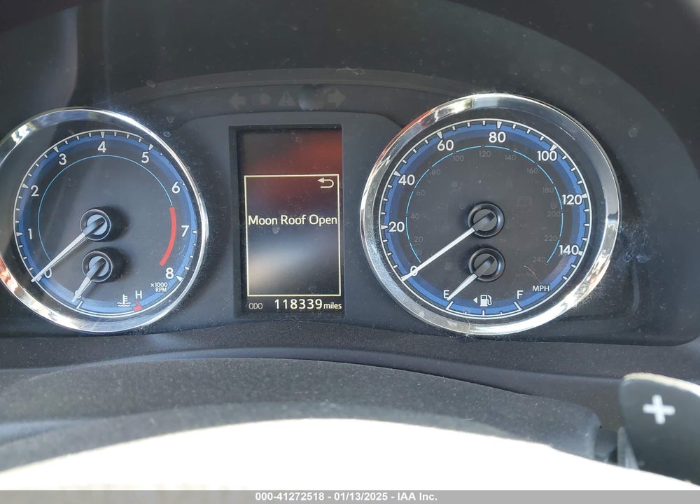 2018 TOYOTA COROLLA XSE VIN: 5YFBURHE5JP753435