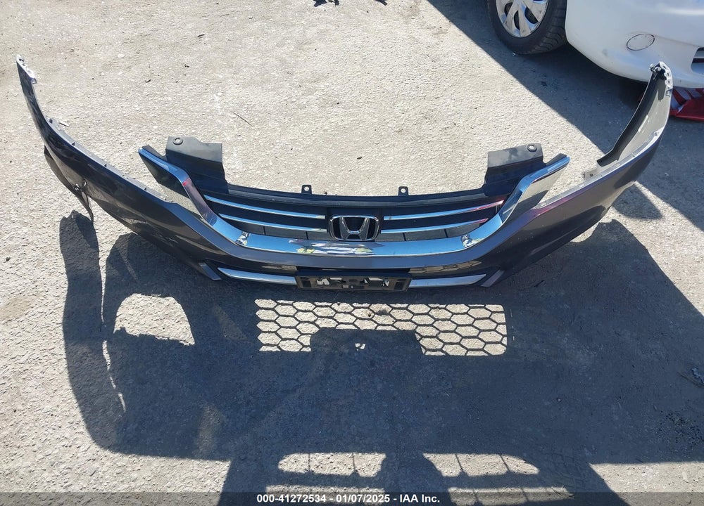 2015 HONDA ACCORD LX VIN: 1HGCR2F30FA255588