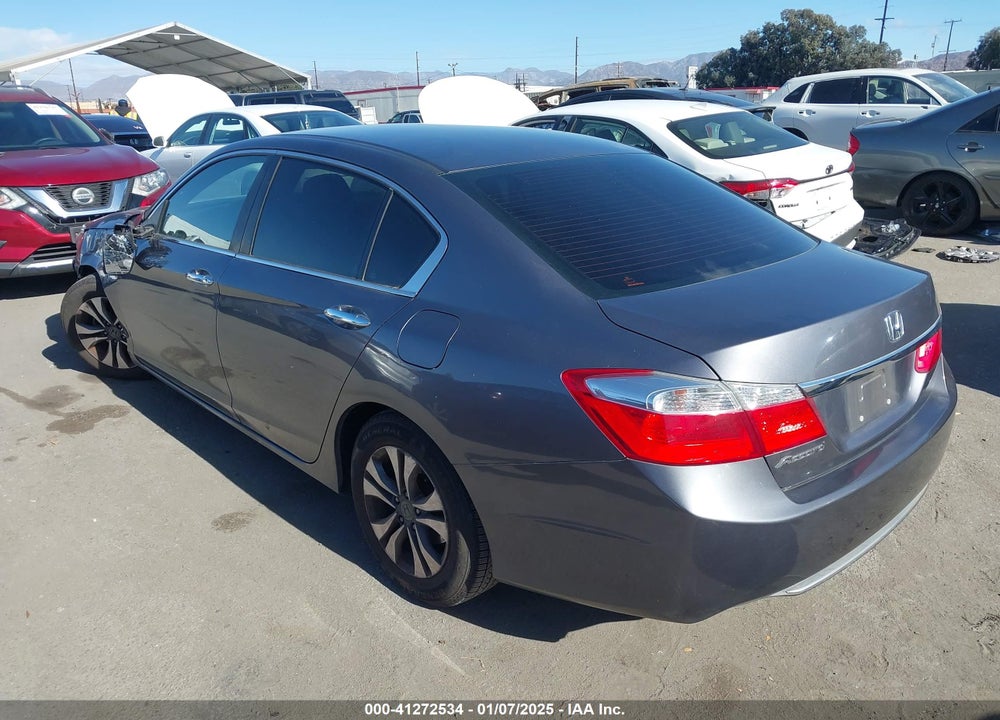 2015 HONDA ACCORD LX VIN: 1HGCR2F30FA255588