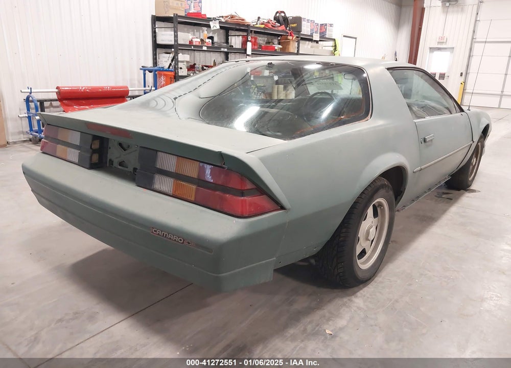 1988 CHEVROLET CAMARO VIN: 1G1FP21S9JL189631