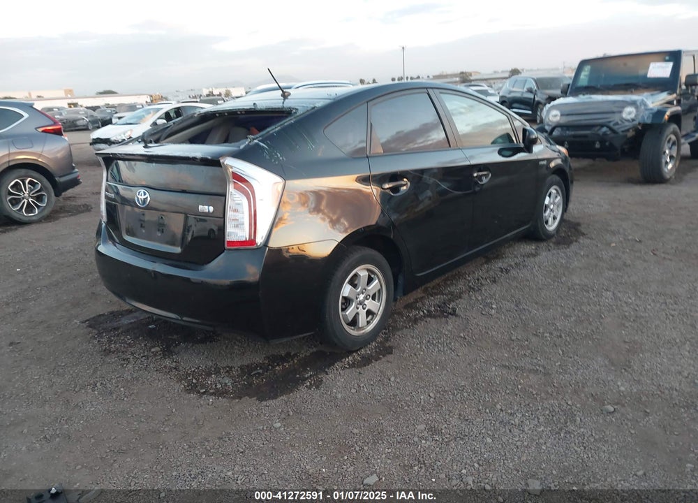 2015 TOYOTA PRIUS VIN: JTDKN3DU5F0437543
