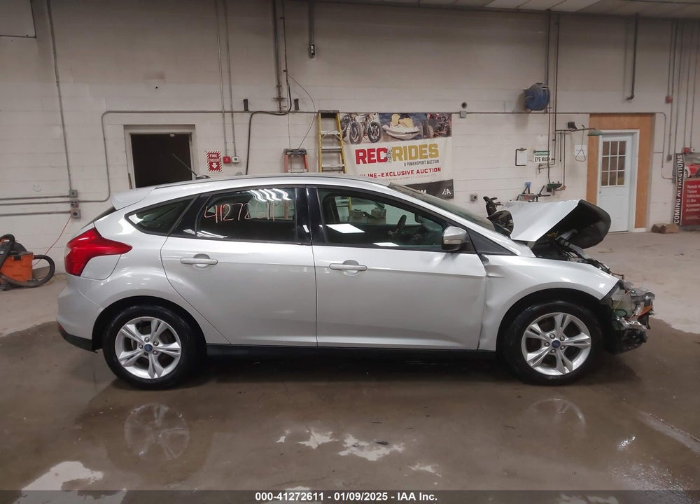 2013 FORD FOCUS SE VIN: 1FADP3K28DL367770