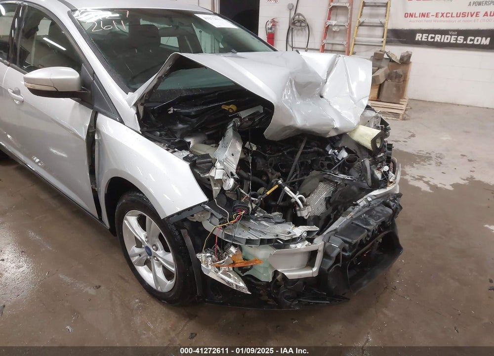2013 FORD FOCUS SE VIN: 1FADP3K28DL367770