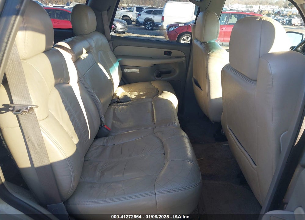 2001 CHEVROLET TAHOE LT VIN: 1GNEK13T31J119997