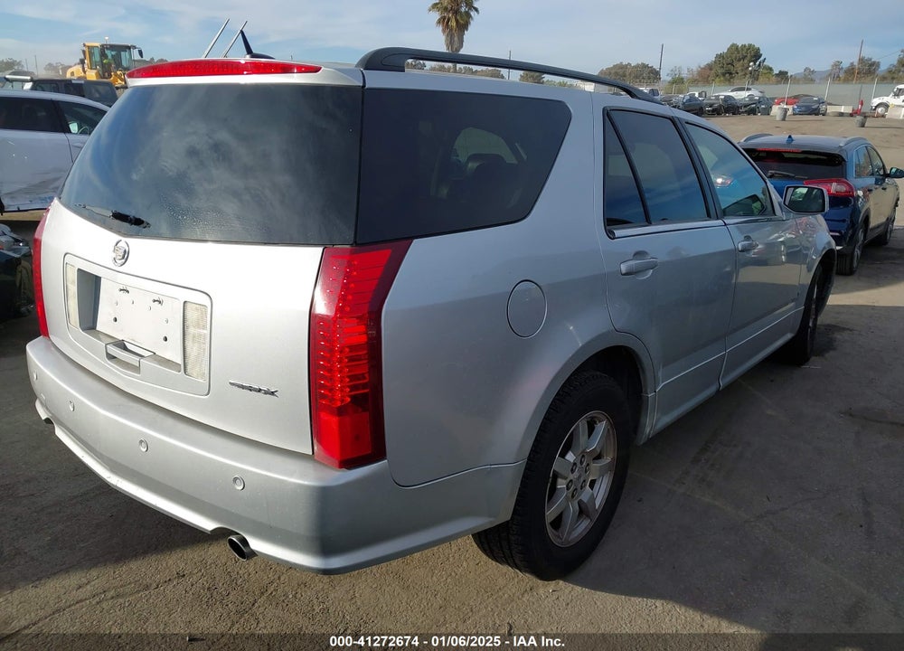 2009 CADILLAC SRX V6 VIN: 1GYEE637890119036