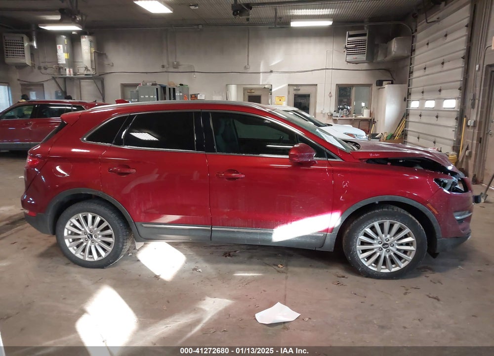 2019 LINCOLN MKC STANDARD VIN: 5LMCJ1D9XKUL50054