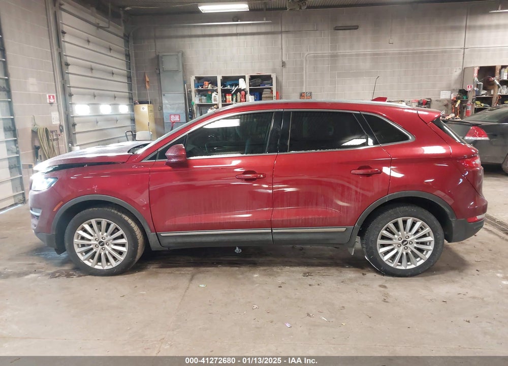 2019 LINCOLN MKC STANDARD VIN: 5LMCJ1D9XKUL50054