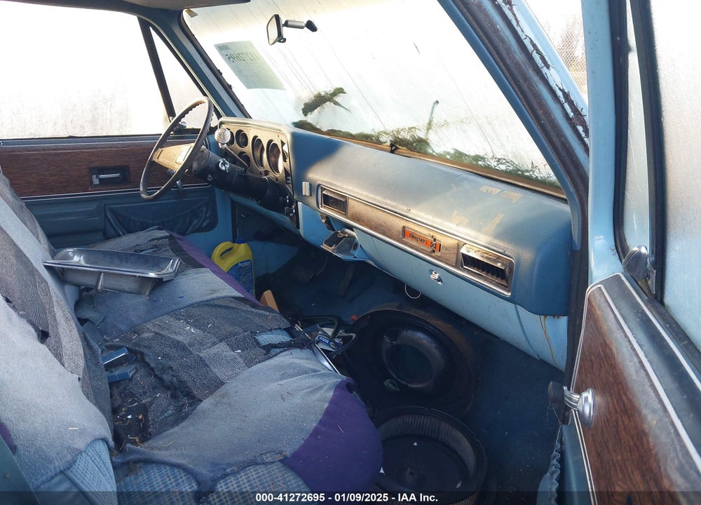 1976 CHEVROLET C20 VIN: CCL246S173683