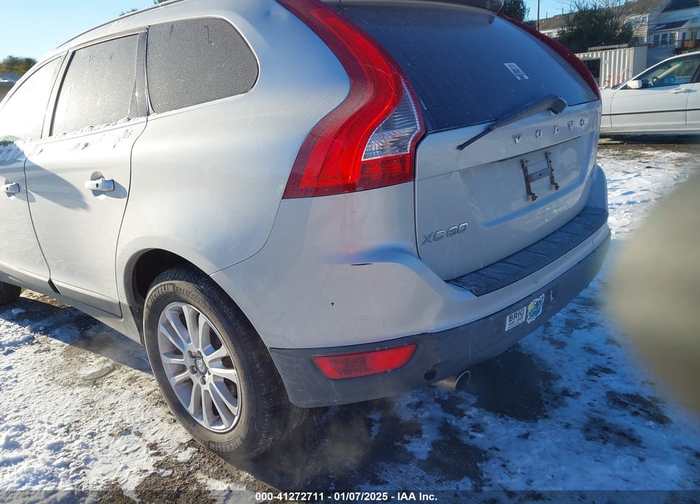 2010 VOLVO XC60 T6/T6 R-DESIGN VIN: YV4992DZ8A2031520