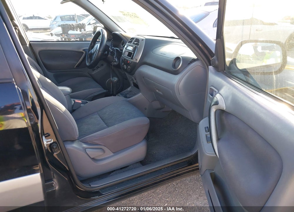 2003 TOYOTA RAV4 VIN: JTEGH20V430106840