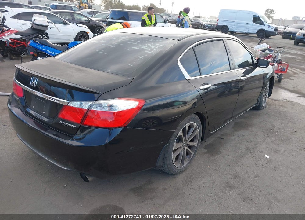 2015 HONDA ACCORD VIN: 1HGCR2F58FA001323