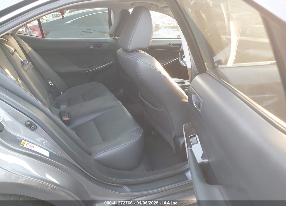 2016 LEXUS IS 200T VIN: JTHBA1D21G5022544