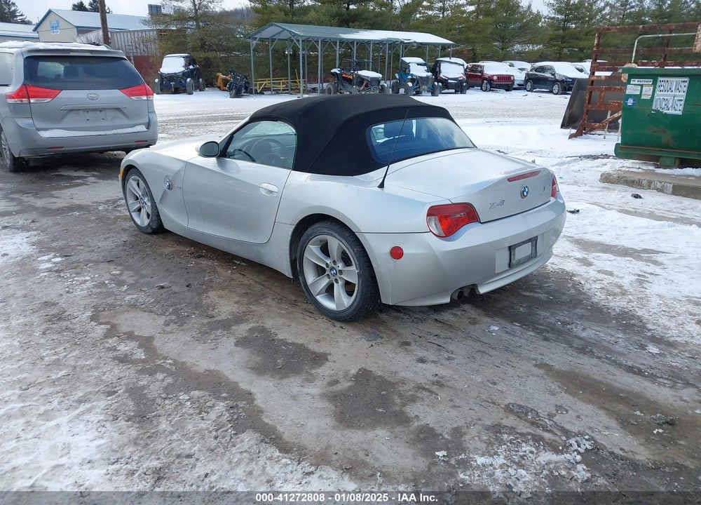 2007 BMW Z4 VIN: 4USBU33557LW59829