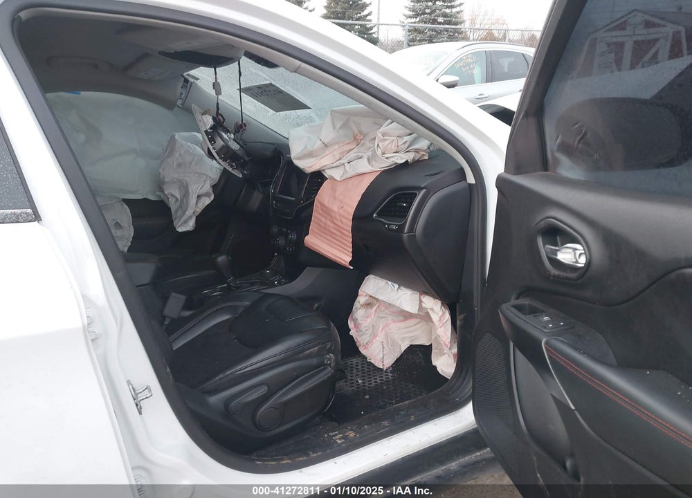 2020 JEEP CHEROKEE TRAILHAWK 4X4 VIN: 1C4PJMBXXLD633969