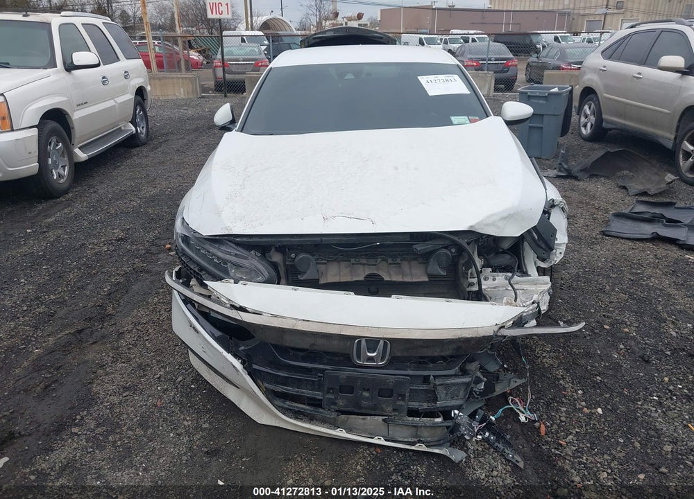 2018 HONDA ACCORD VIN: 1HGCV1F39JA197415