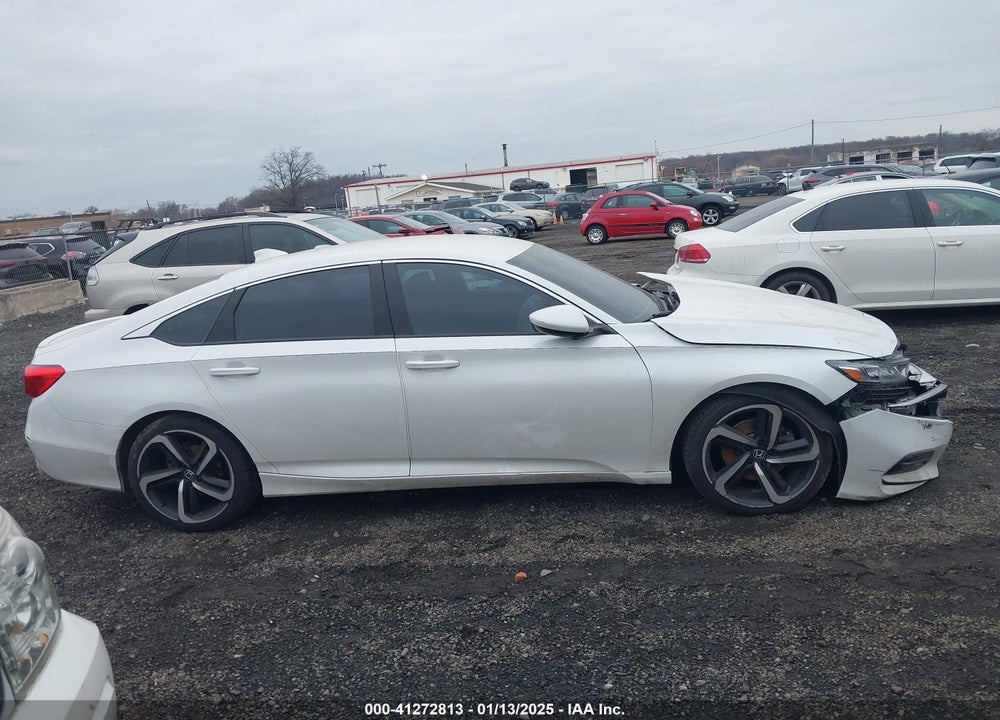 2018 HONDA ACCORD VIN: 1HGCV1F39JA197415