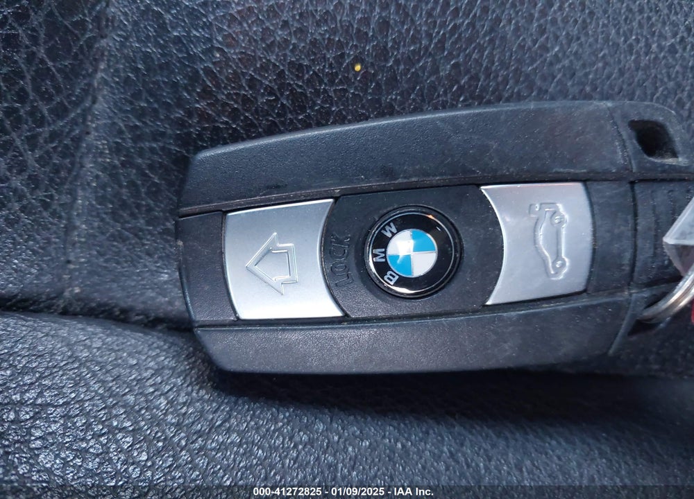 2011 BMW 328I XDRIVE VIN: WBAPK5C59BA658410