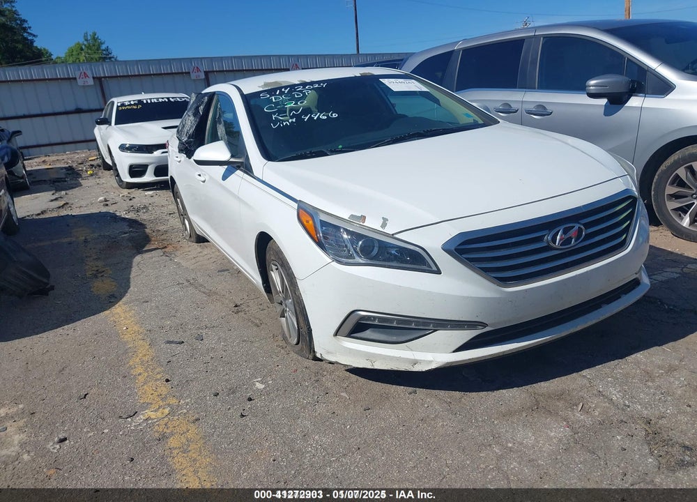 2015 HYUNDAI SONATA SE VIN: 5NPE24AF6FH244466