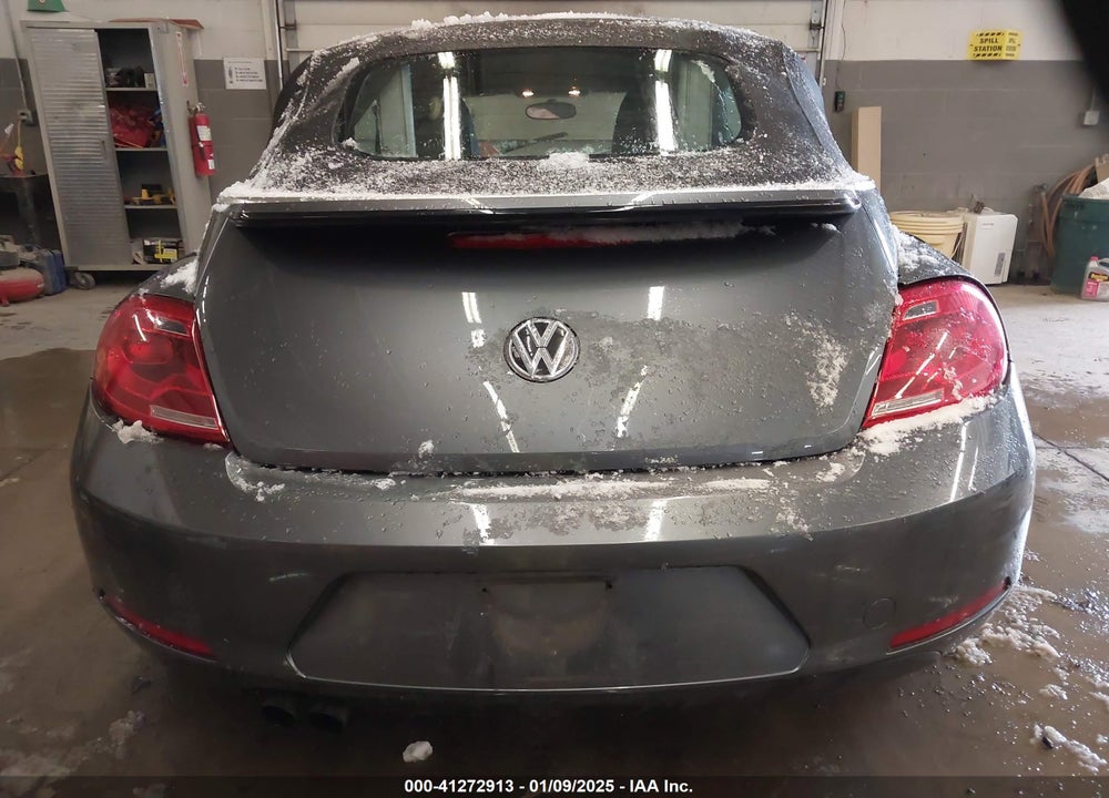 2015 VOLKSWAGEN BEETLE VIN: 3VW517AT0FM812678