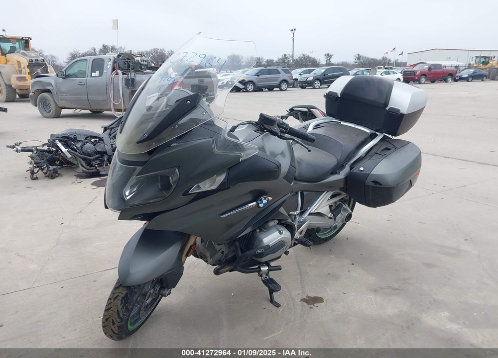 2015 BMW R1200 RT VIN: WB10A130XFZ192964