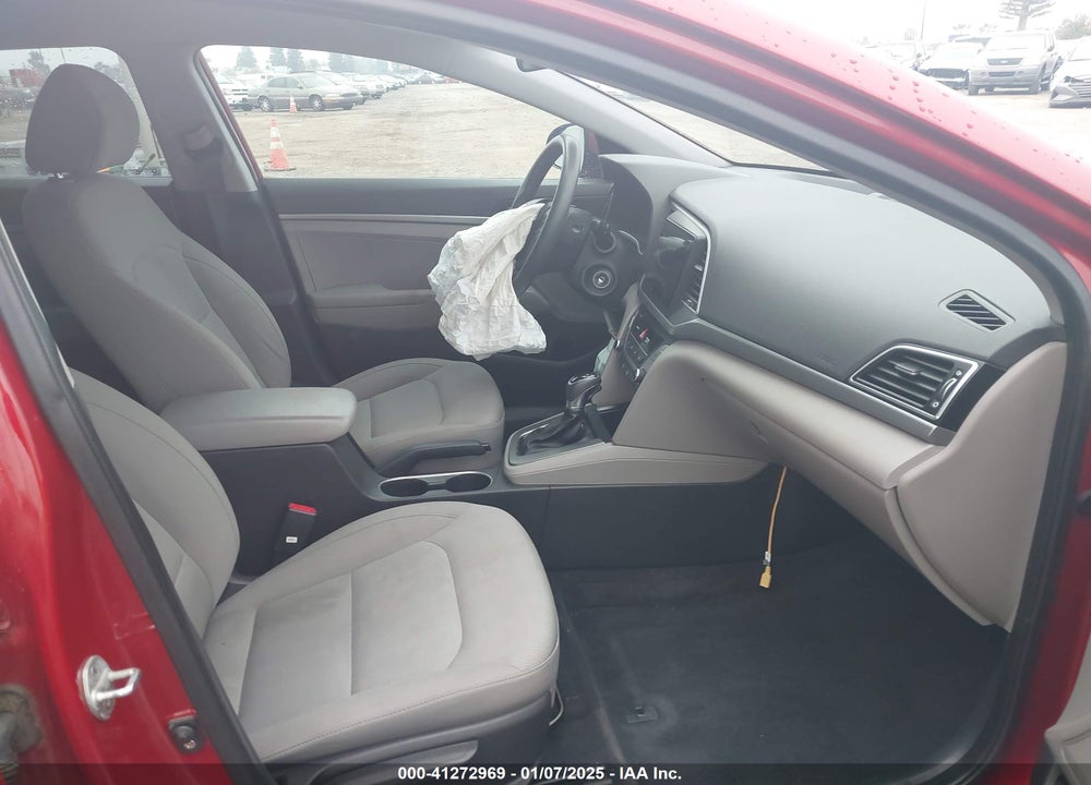 2017 HYUNDAI ELANTRA SE VIN: KMHD74LF0HU421799