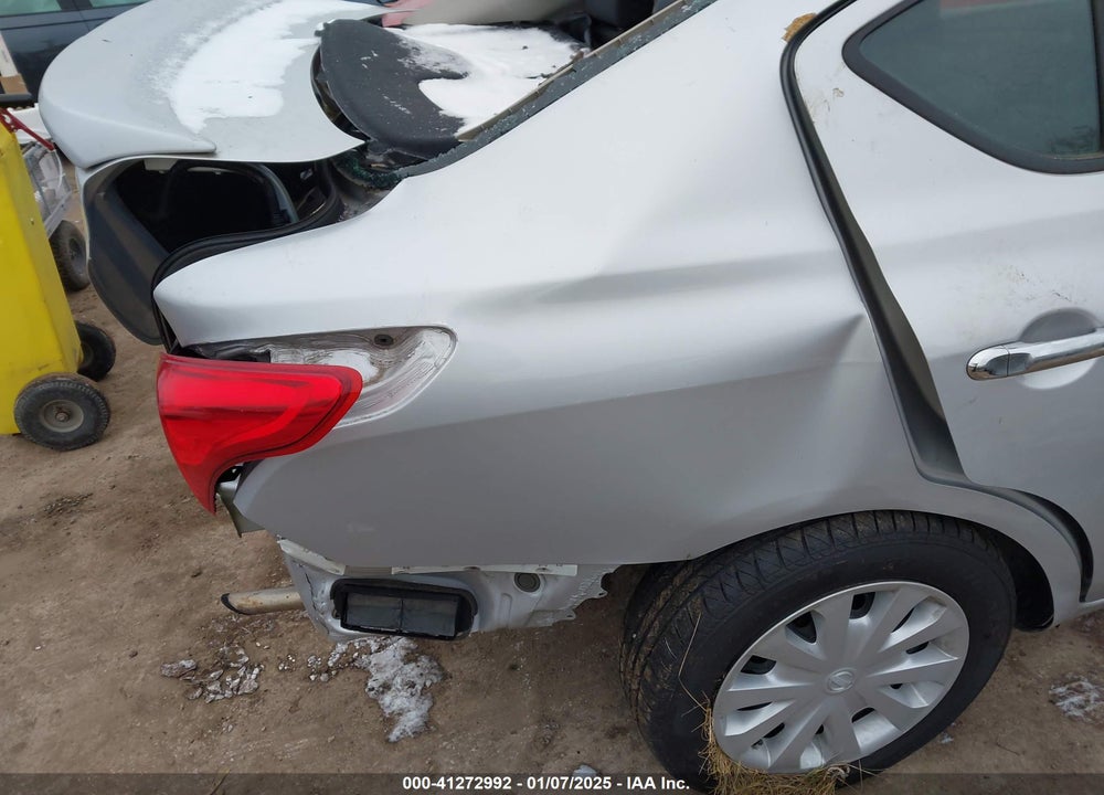 2019 NISSAN VERSA VIN: 3N1CN7AP4KL817290