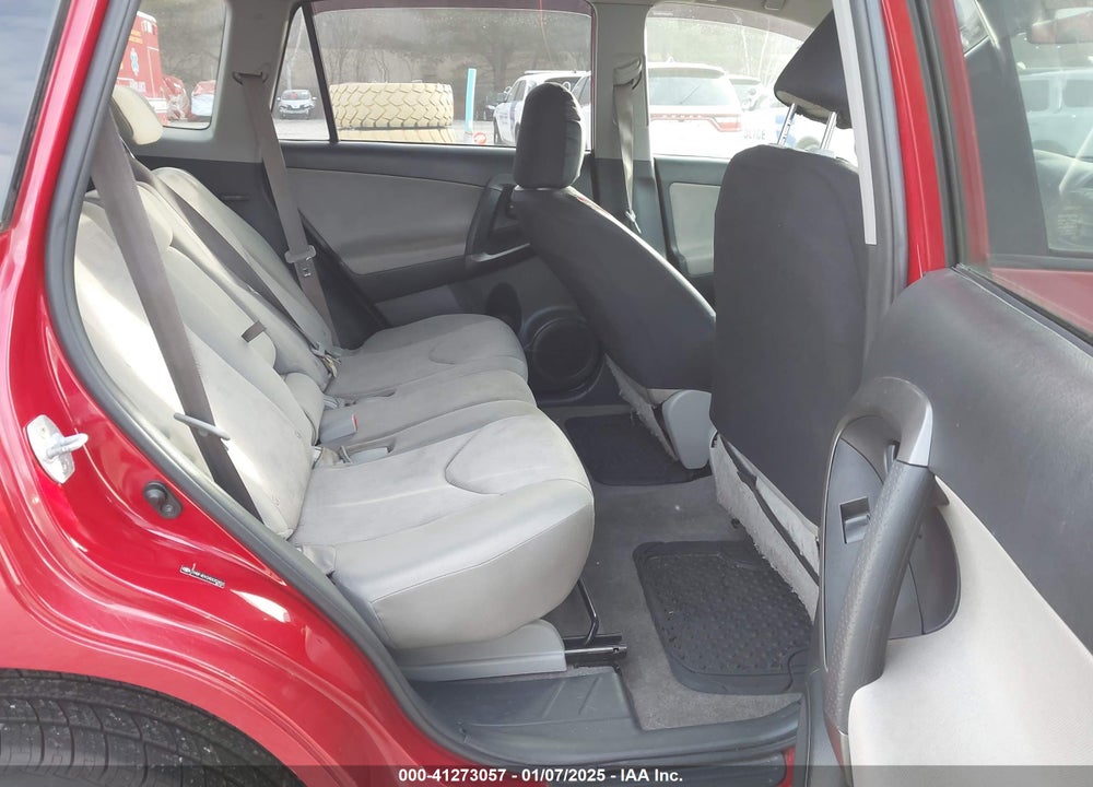 2010 TOYOTA RAV4 VIN: JTMBF4DV2AD032852