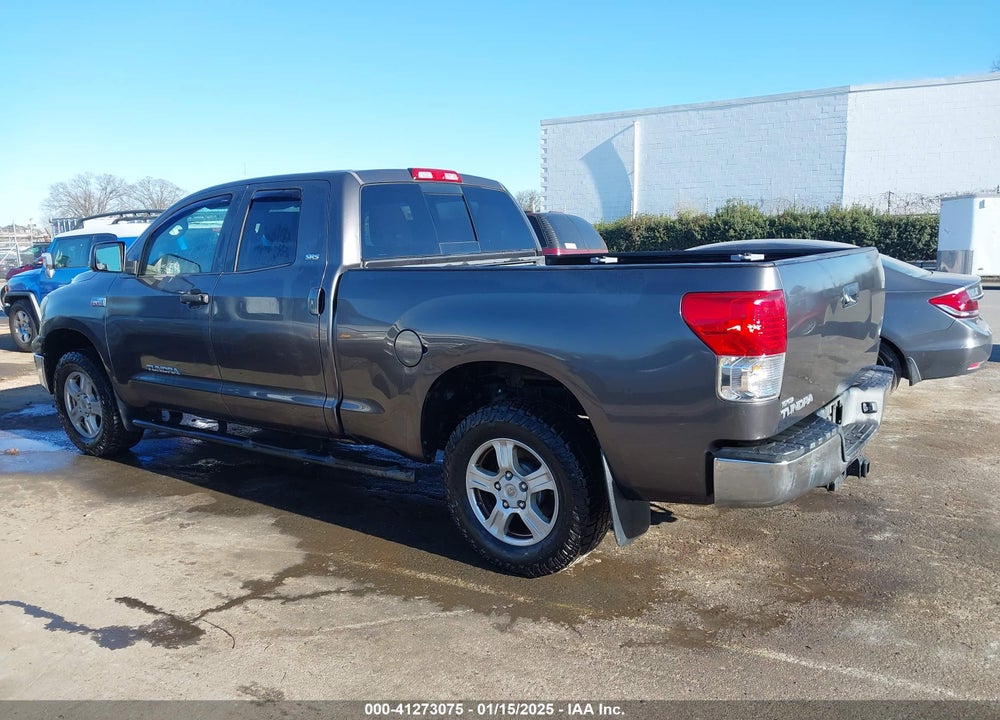 2012 TOYOTA TUNDRA GRADE 5.7L V8 VIN: 5TFRY5F17CX122170