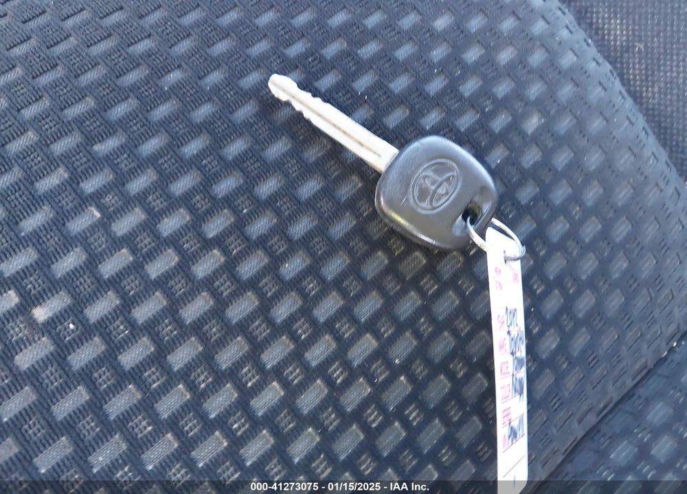 2012 TOYOTA TUNDRA GRADE 5.7L V8 VIN: 5TFRY5F17CX122170