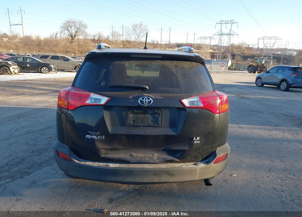 2015 TOYOTA RAV4 LE VIN: 2T3BFREV4FW274015