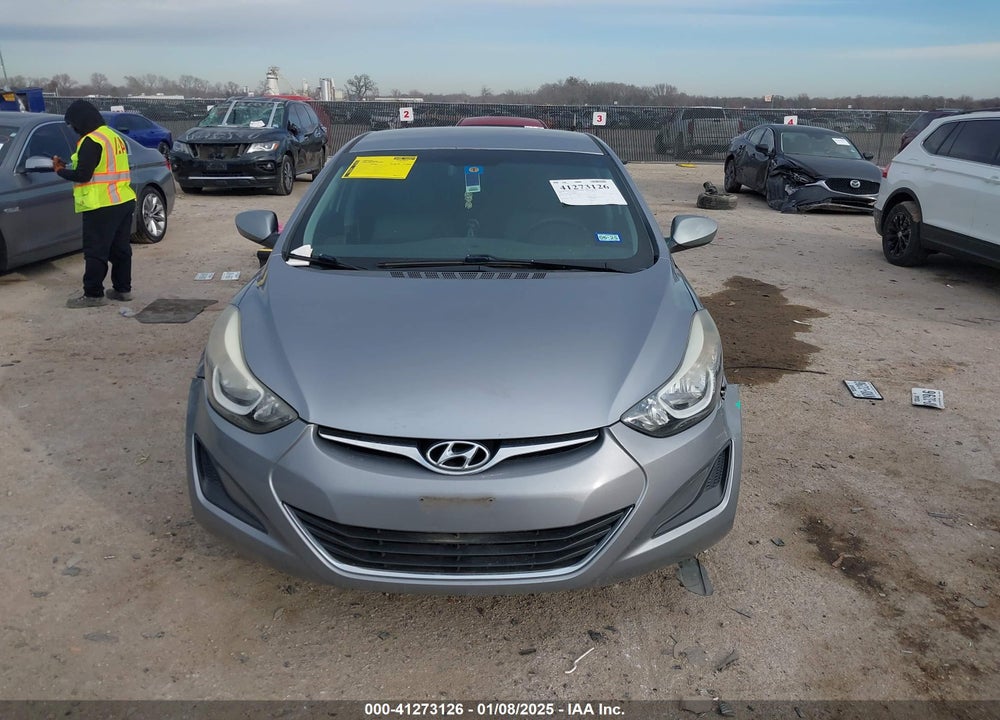 2015 HYUNDAI ELANTRA VIN: 5NPDH4AE5FH634668