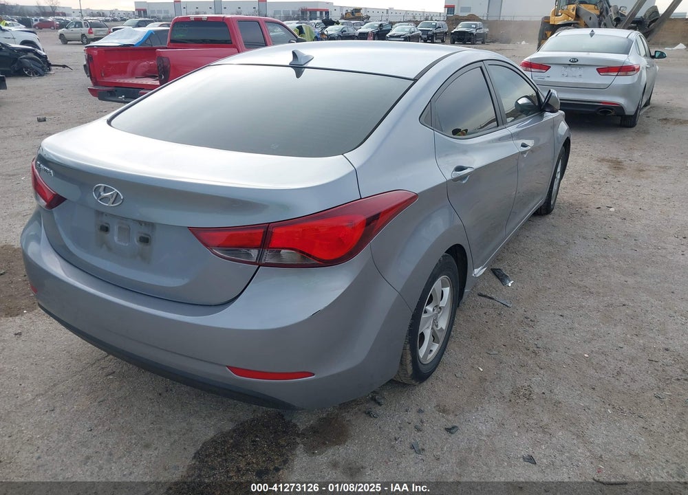 2015 HYUNDAI ELANTRA VIN: 5NPDH4AE5FH634668