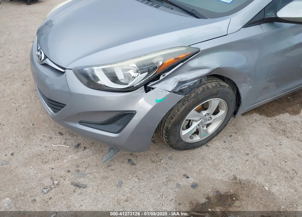 2015 HYUNDAI ELANTRA VIN: 5NPDH4AE5FH634668
