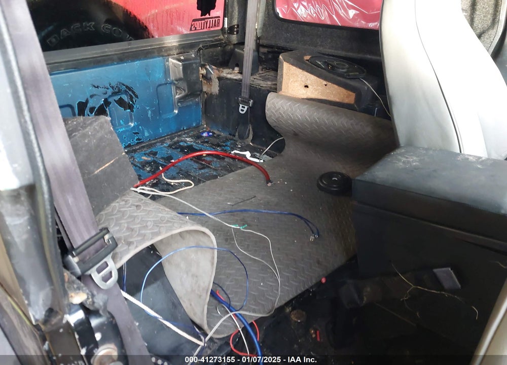 1995 JEEP WRANGLER / YJ S/RIO GRANDE VIN: 1J4FY19P1SP285160
