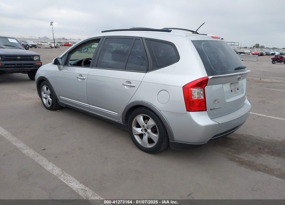 2007 KIA RONDO EX V6 VIN: KNAFG526077050738