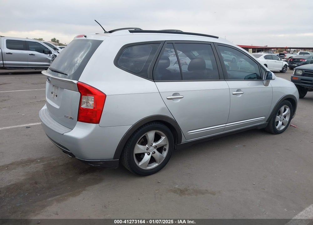 2007 KIA RONDO EX V6 VIN: KNAFG526077050738