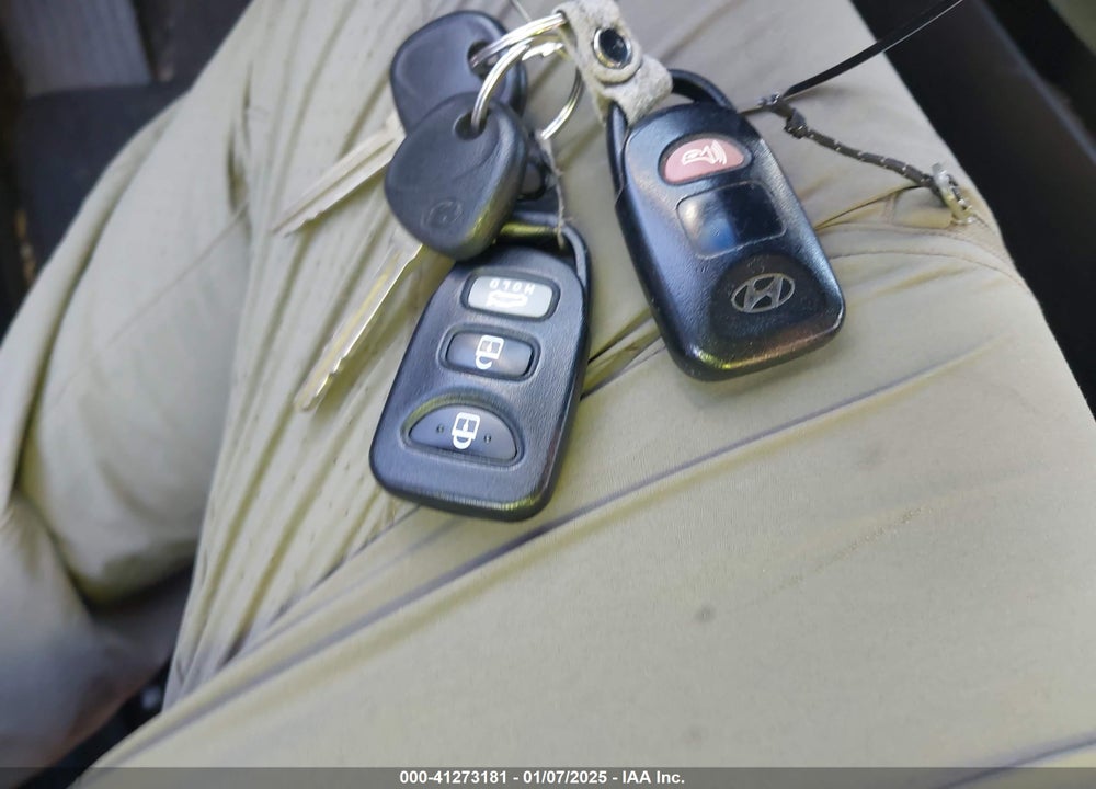 2014 HYUNDAI ELANTRA SE VIN: 5NPDH4AE9EH485812