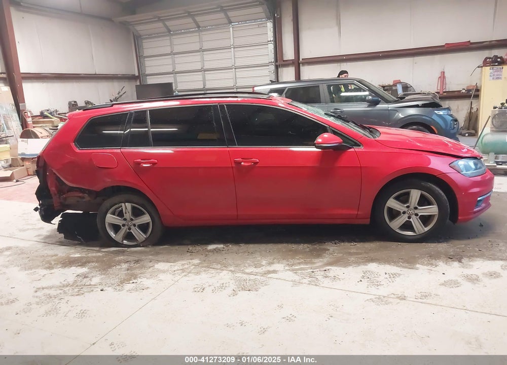 2018 VOLKSWAGEN GOLF SPORTWAGEN TSI S/TSI SE VIN: 3VWD17AU4JM754653