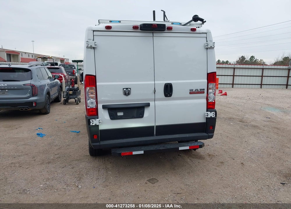 2022 RAM PROMASTER 1500 LOW ROOF 118 WB VIN: 3C6LRVNG1NE132745