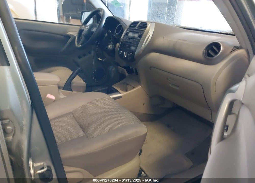 2005 TOYOTA RAV4 VIN: JTEGD20V950063448