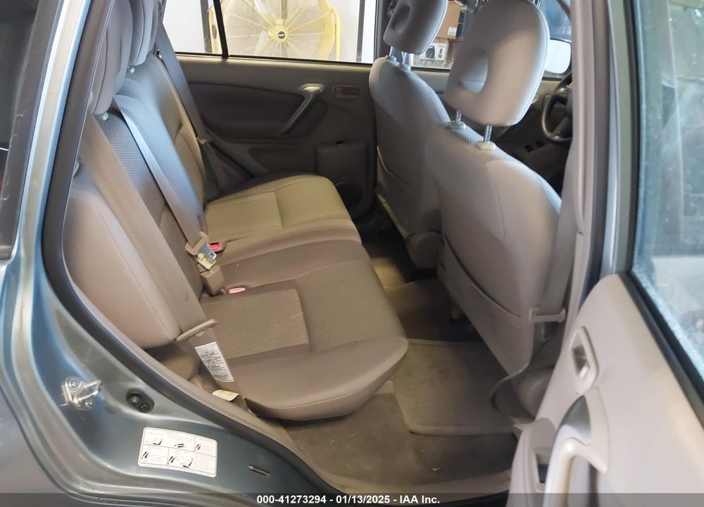 2005 TOYOTA RAV4 VIN: JTEGD20V950063448