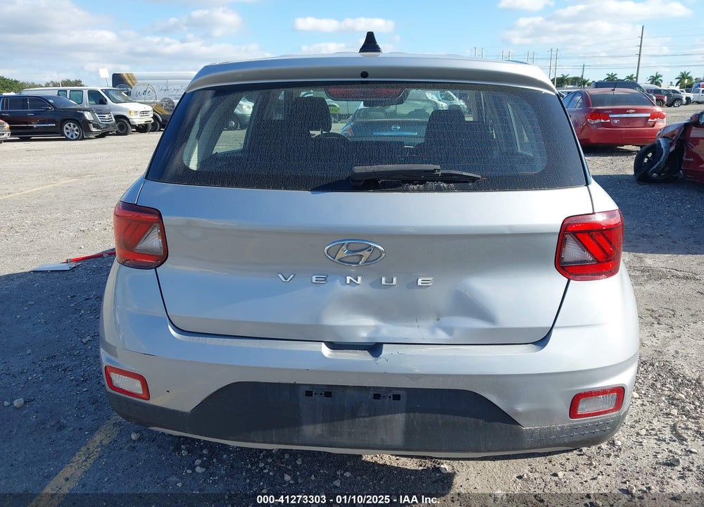 2020 HYUNDAI VENUE VIN: KMHRB8A36LU040553