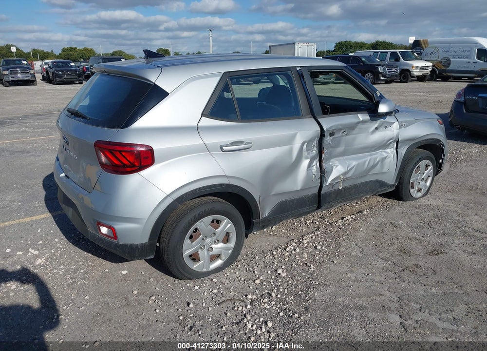 2020 HYUNDAI VENUE VIN: KMHRB8A36LU040553