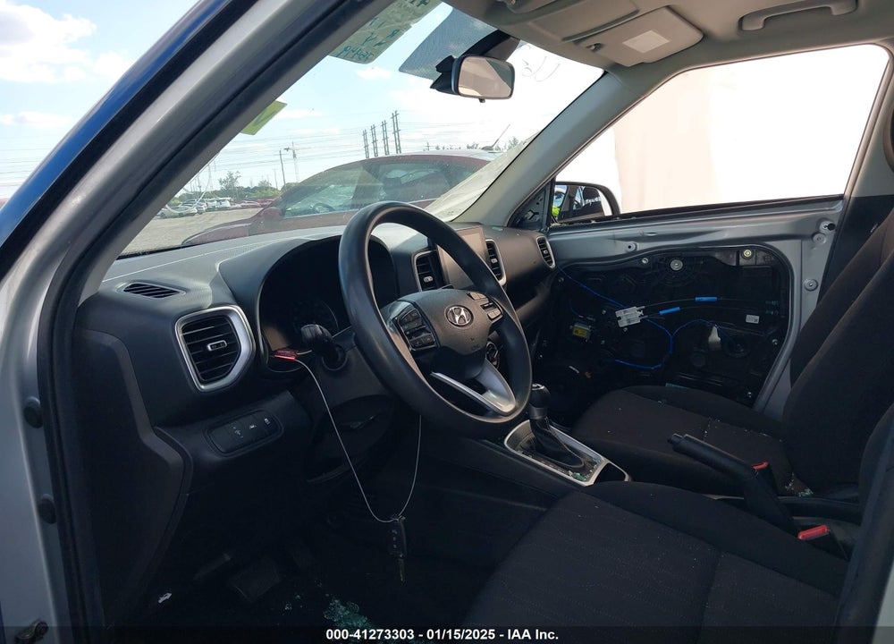2020 HYUNDAI VENUE VIN: KMHRB8A36LU040553