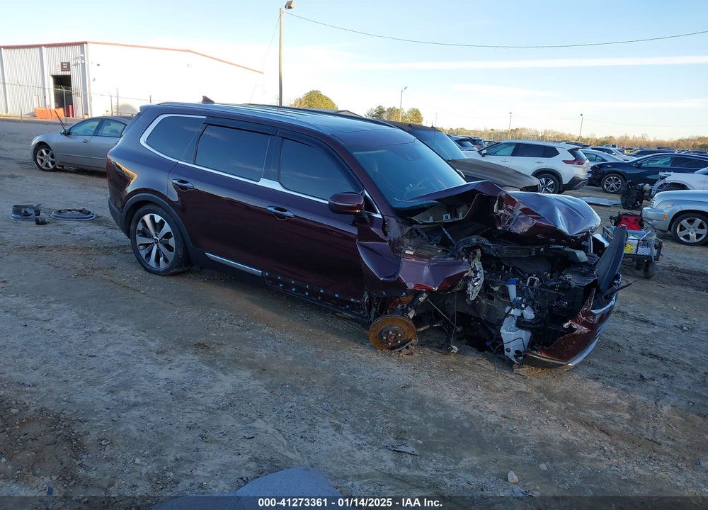 2020 KIA TELLURIDE S VIN: 5XYP64HC0LG013137
