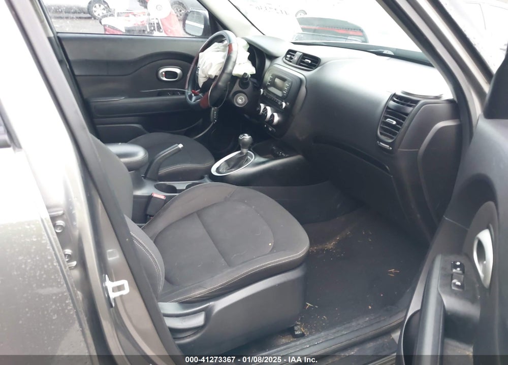2014 KIA SOUL VIN: KNDJN2A25E7109196
