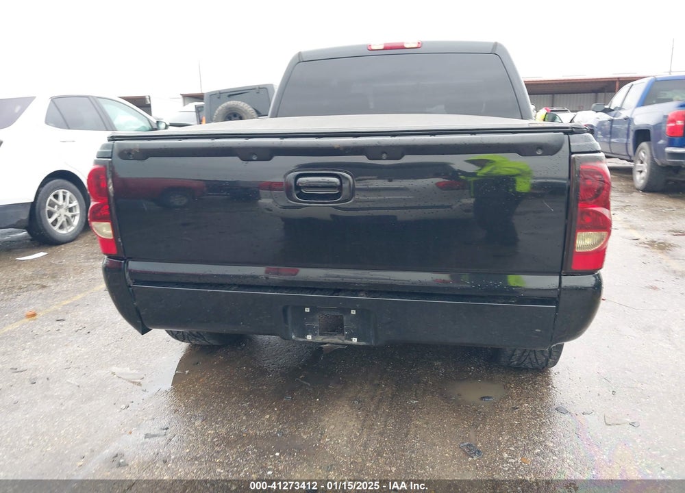 2005 CHEVROLET SILVERADO 1500 LS VIN: 2GCEC13TX51112471