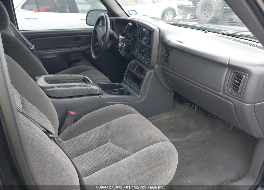 2005 CHEVROLET SILVERADO 1500 LS VIN: 2GCEC13TX51112471