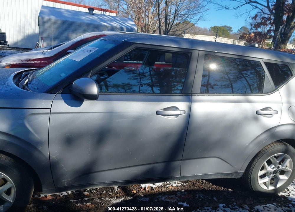 2023 KIA SOUL LX VIN: KNDJ23AU9P7873507